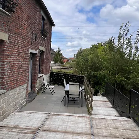 Du Moulin 2-c Proche De Pairi Daiza - Parking Gratuit Apartment