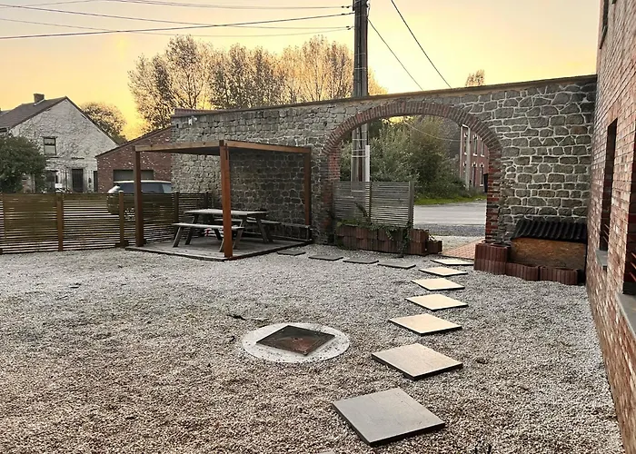 Résidence Du Moulin 2-c Pour 4 Personnes * Boussu-lez-Mons